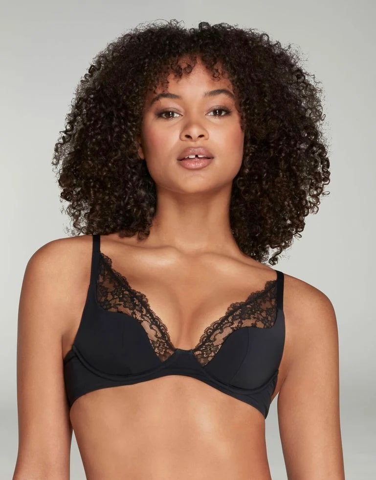 Brigette Padded High Apex Underwired Bra