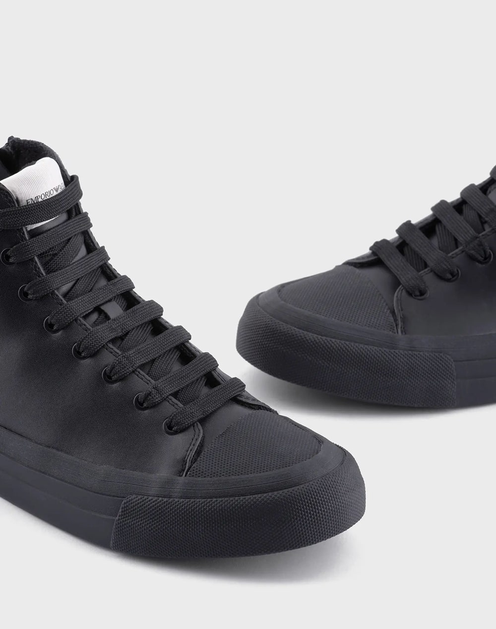 Sneakers, view 3