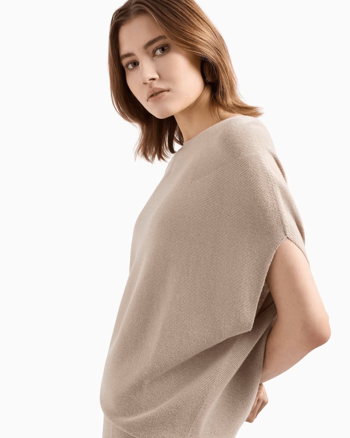 Seamless jumper in a links-stitch knit, view 5