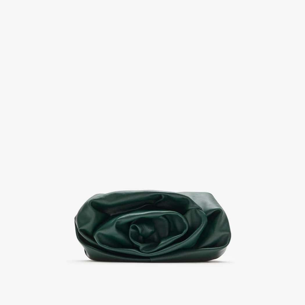 Rose Clutch